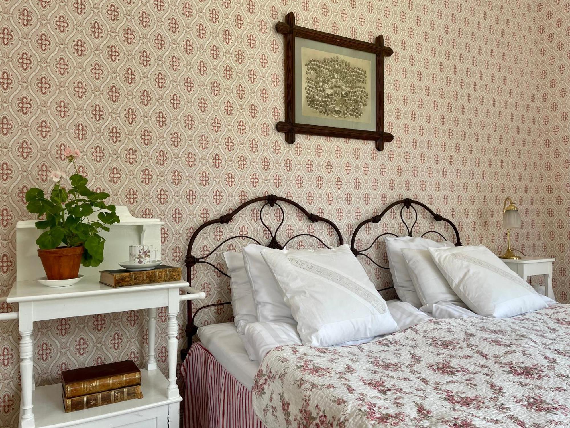 Naeaes Slott Guest House Floda  Luaran gambar