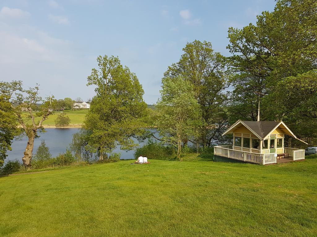 Naeaes Slott Guest House Floda  Luaran gambar