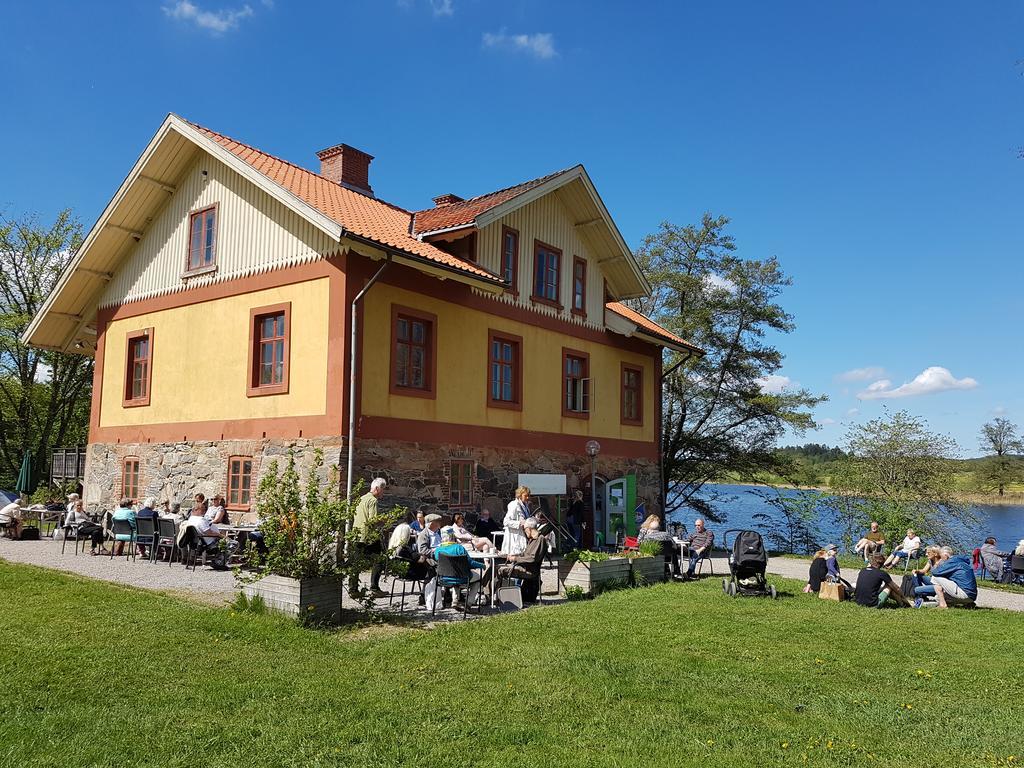 Naeaes Slott Guest House Floda  Luaran gambar